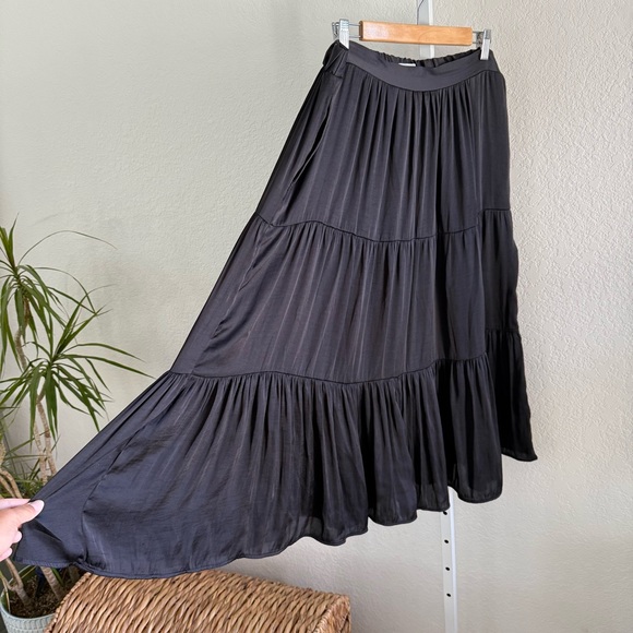 Nine West Black Tiered Maxi Skirt XL Flowing A-Line Boho Casual Cottagecore - Picture 1 of 10